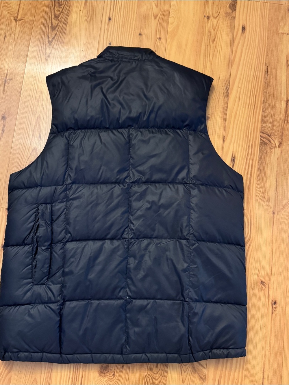 Dakine Puffer Vest - Picture 4 of 4